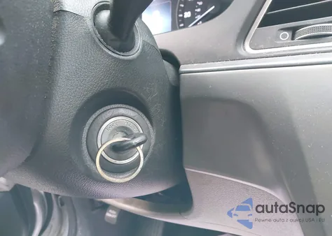 2015 Hyundai Sonata Se из США, поврежденный, VIN 5NPE24AF9FH163624